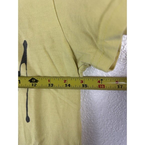 Stüssy Graphic T-Shirt – Yellow – Size Medium - Picture 5 of 6